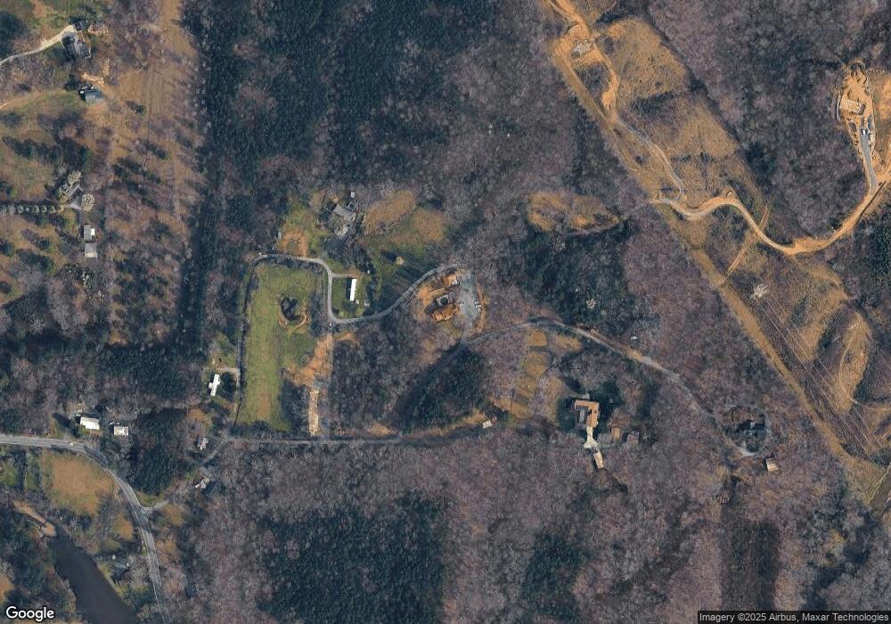 2029 Creekwood Ln NE, Dalton, GA 30721 - photo 1