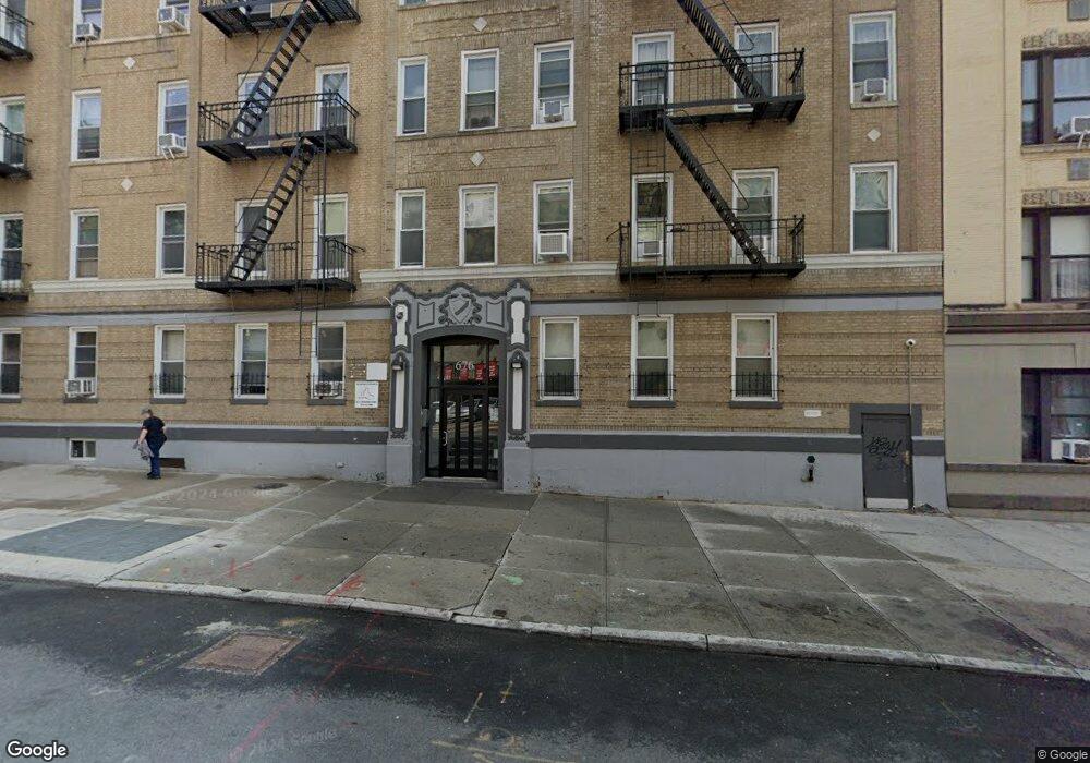 676 Saint Nicholas Ave unit 44, New York, NY 10030 - photo 1