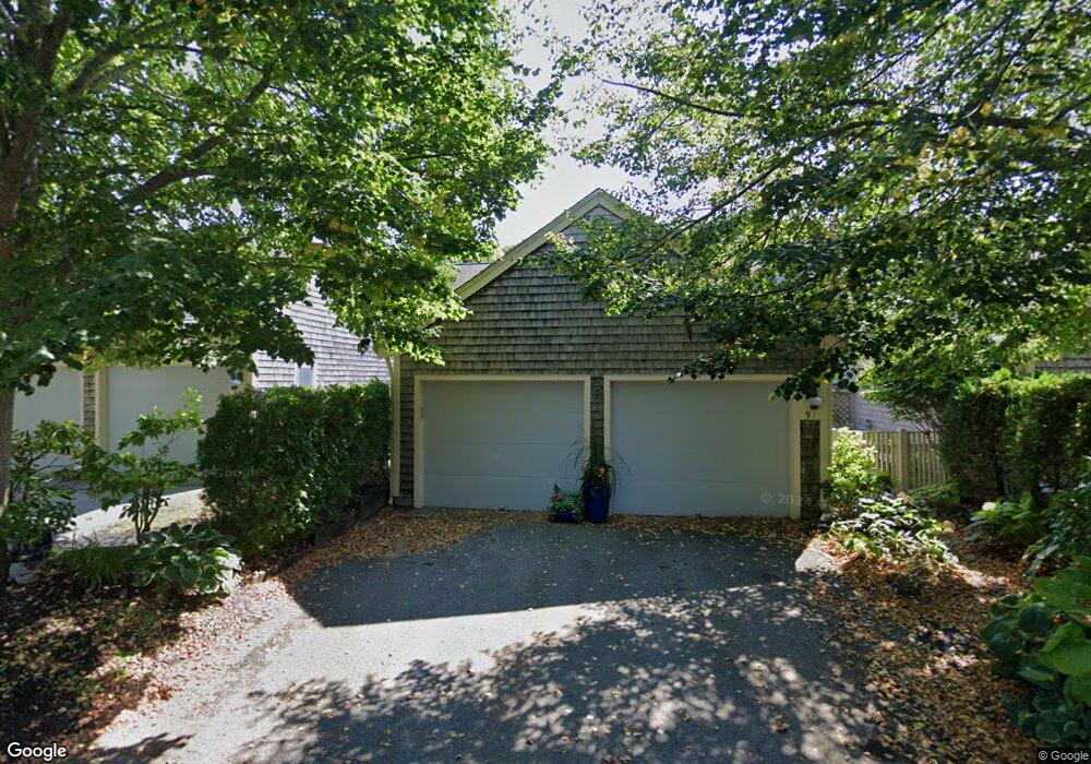 9 Wildflower Ln, Yarmouth Port, MA 02675 - photo 1