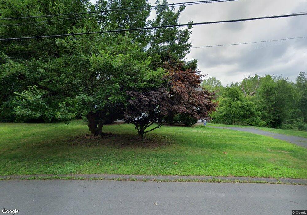 27 Old Village Rd, Bloomfield, CT 06002 - photo 1