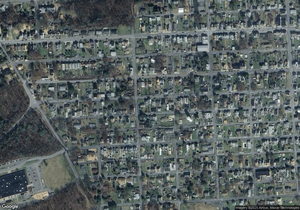 1438 W State St, Coal Township, PA 17866 - photo 1