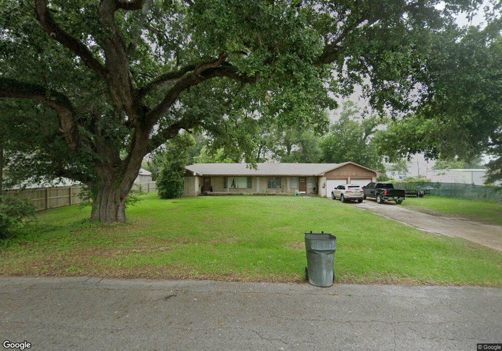1130 8th Ave, Lake Charles, LA 70601 - photo 1