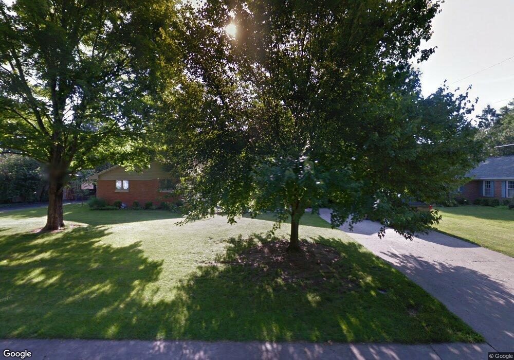 3345 Grove Pkwy, Columbus, IN 47203 - photo 1