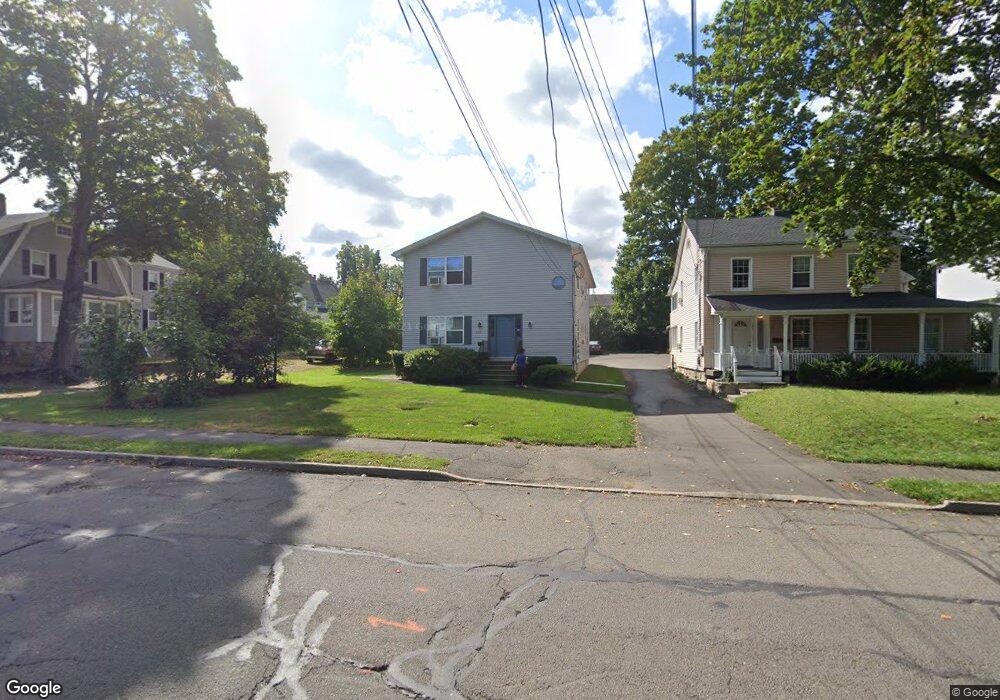 262 Flax Hill Rd unit B, Norwalk, CT 06854 - photo 1