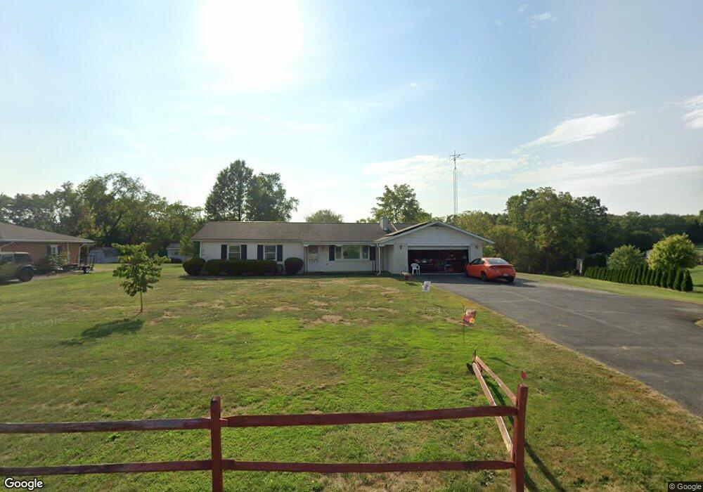 2622 E Weaver Rd, Greencastle, PA 17225 - photo 1