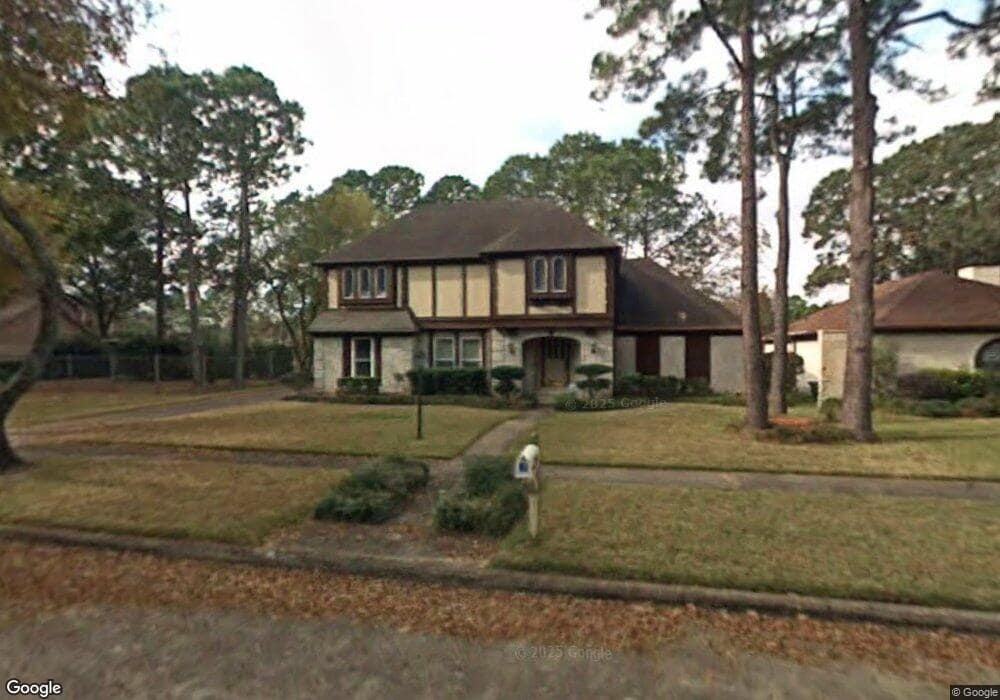 7803 Brush Wood Dr, Houston, TX 77088 - photo 1