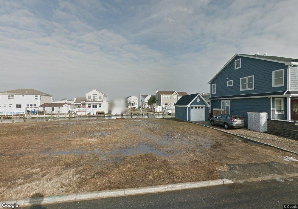 3641 Naomi St, Seaford, NY 11783 - photo 1