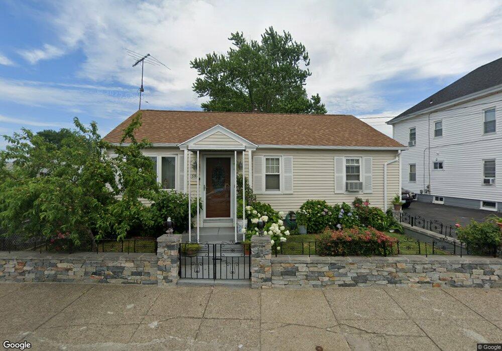 595 York Ave, Pawtucket, RI 02861 - photo 1