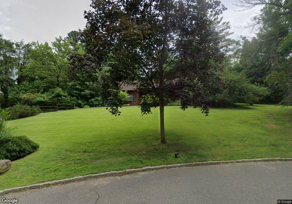 42 Deer Park Rd, Great Neck, NY 11024 - photo 1