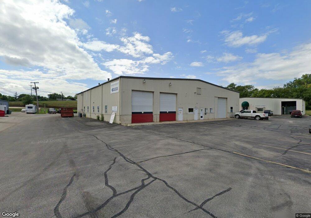 1920 51st St NE, Cedar Rapids, IA 52402 - photo 1