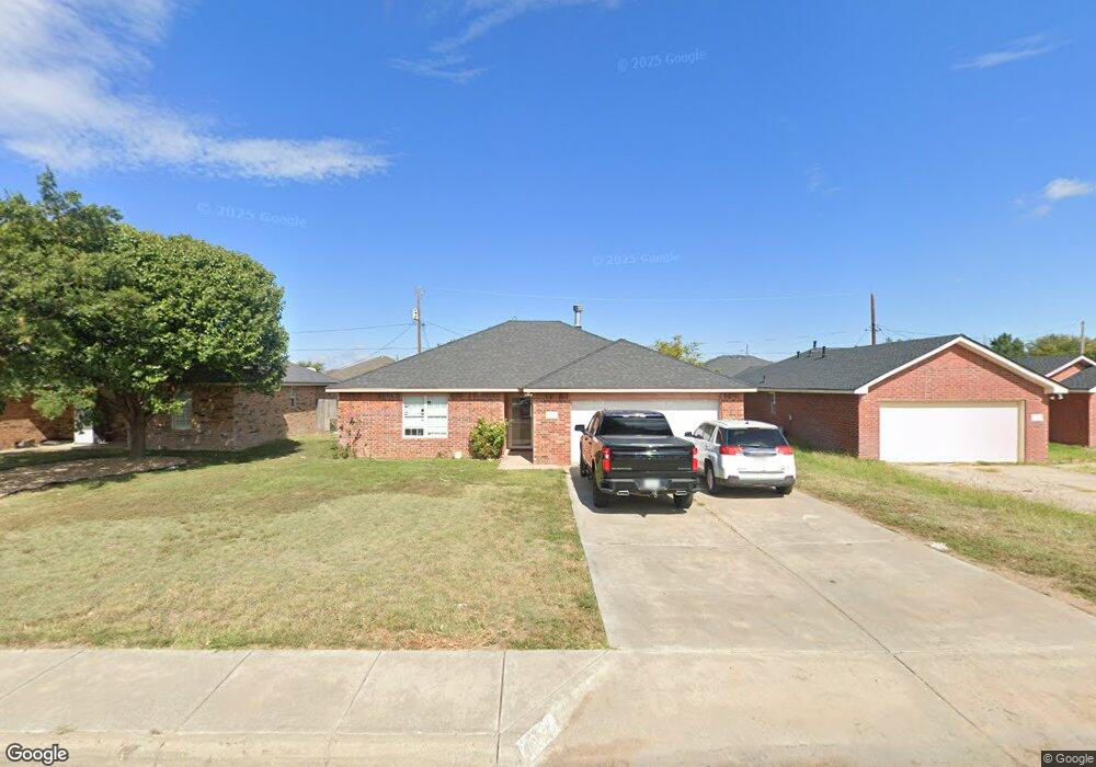 1016 NE 6th St, Dumas, TX 79029 - photo 1