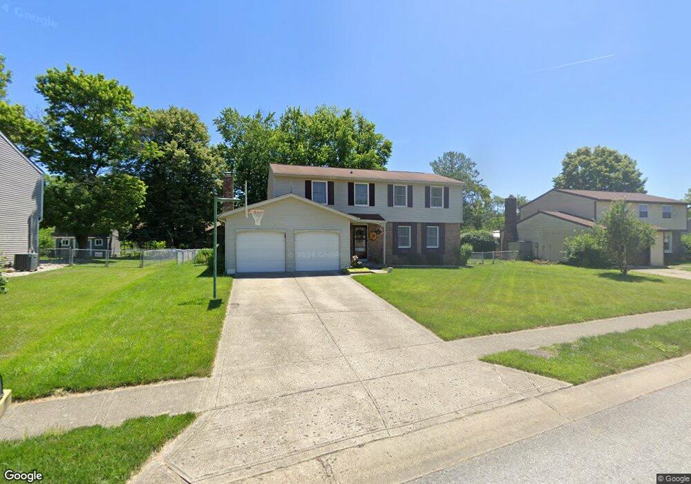 521 Brentwood Dr E, Plainfield, IN 46168 - photo 1