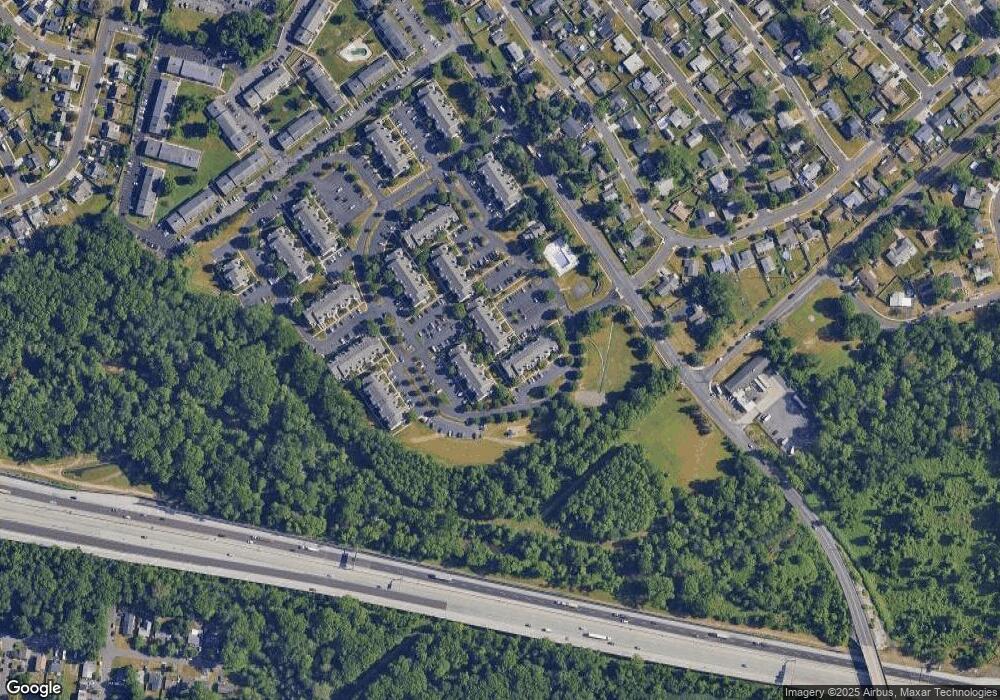 79 Pamela Ct unit 420, Levittown, PA 19057 - photo 1