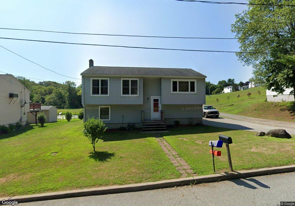 117 Gordon Ave, Willimantic, CT 06226 - photo 1