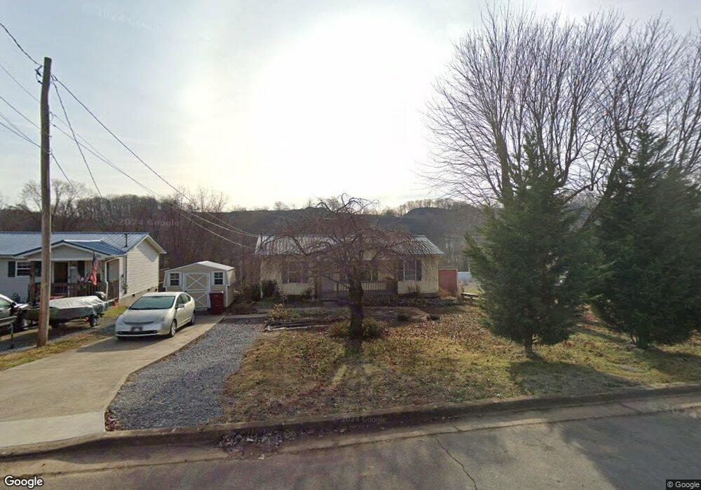 1800 E Millard St, Johnson City, TN 37601 - photo 1