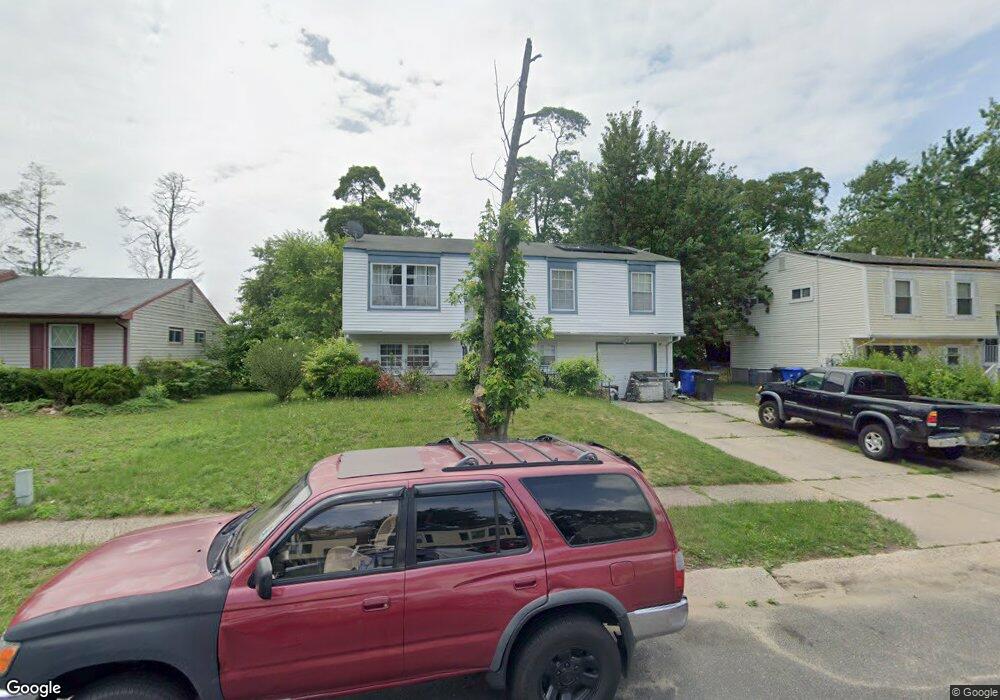 32 Sandal Ln, Willingboro, NJ 08046 - photo 1