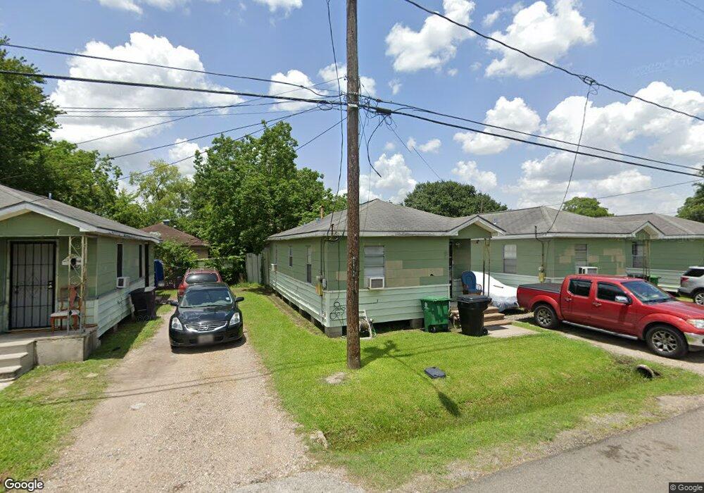 1011 Neyland St, Houston, TX 77022 - photo 1