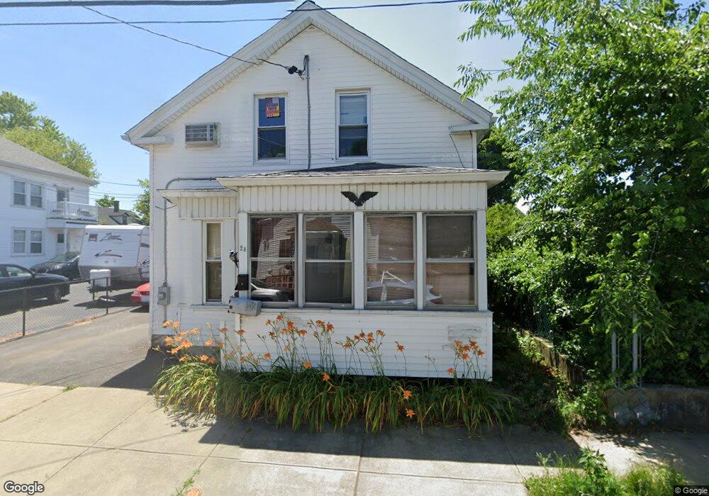 28 Patterson Ave, Pawtucket, RI 02860 - photo 1