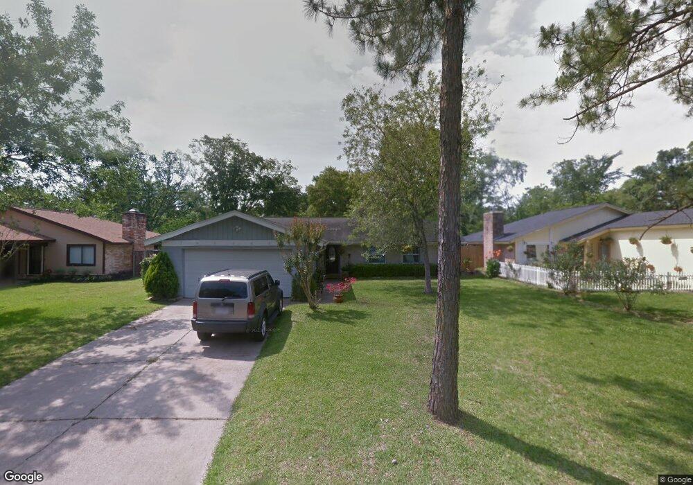 4435 Ravine Dr, Friendswood, TX 77546 - photo 1