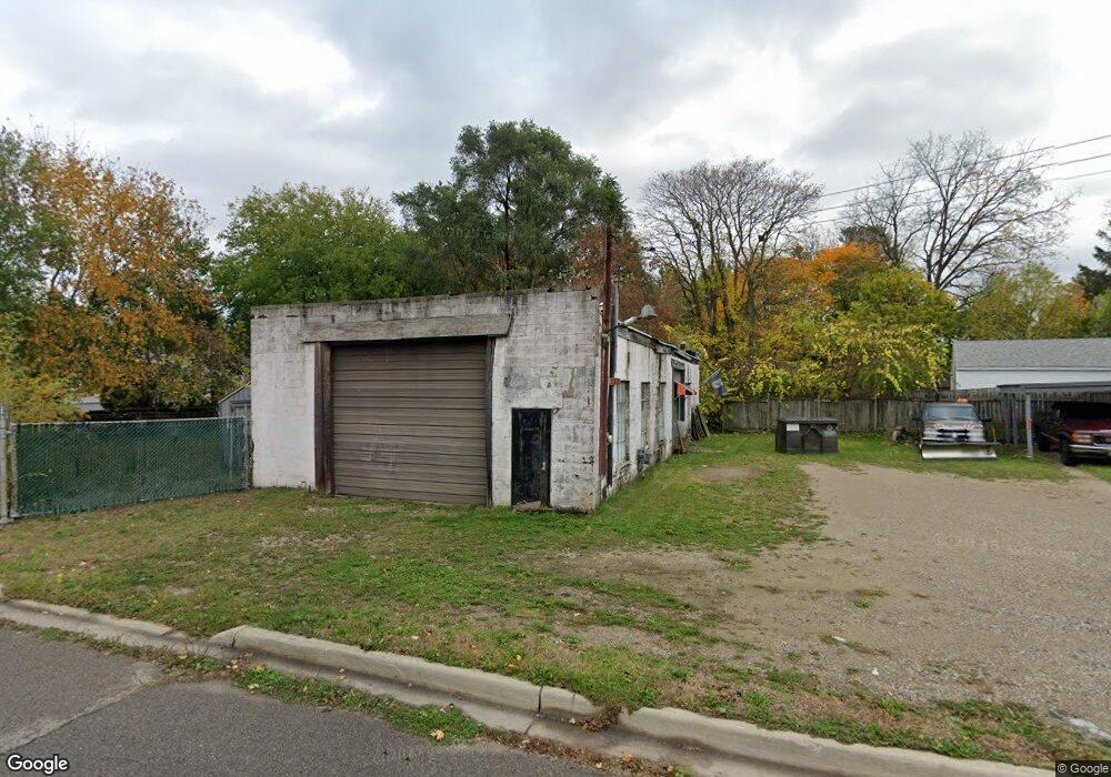 123 E Hodge Ave, Lansing, MI 48910 - photo 1