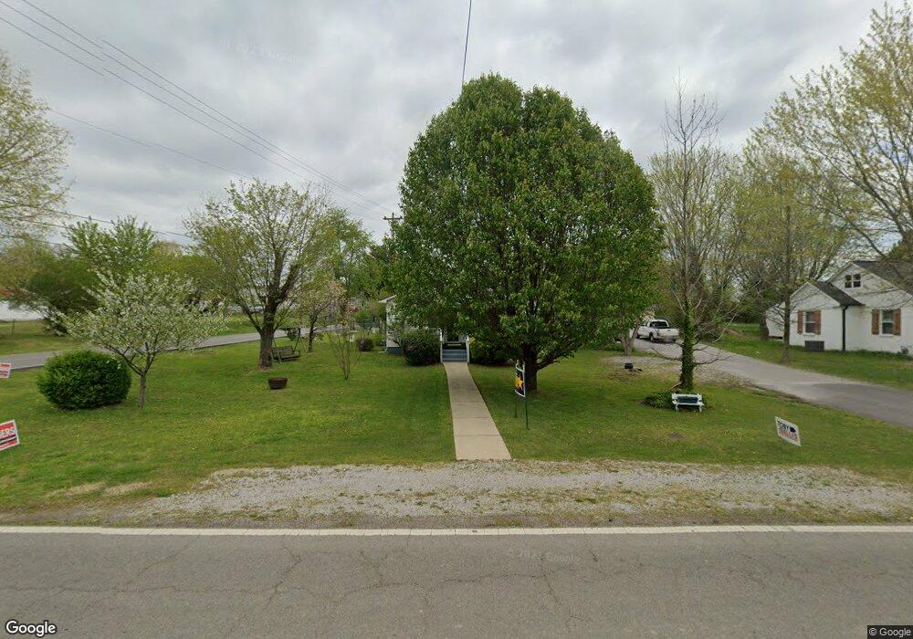 700 S Russell St, Portland, TN 37148 - photo 1