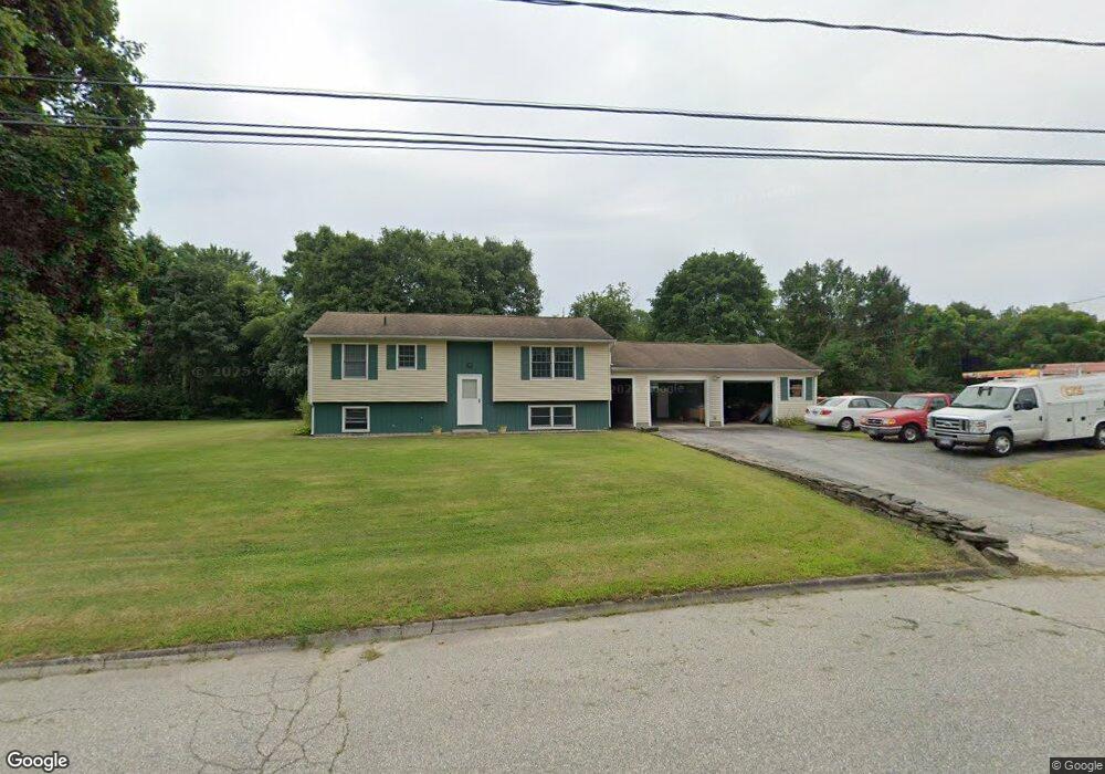 21 Park Rd, Plainfield, CT 06374 - photo 1