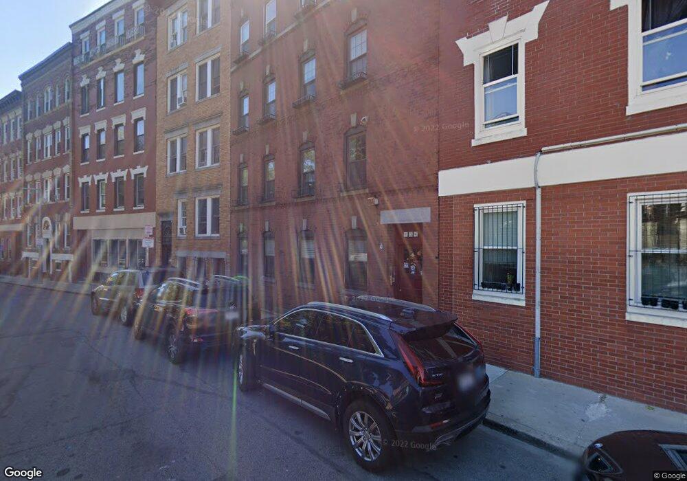 134 Prince St unit 3, Boston, MA 02113 - photo 1
