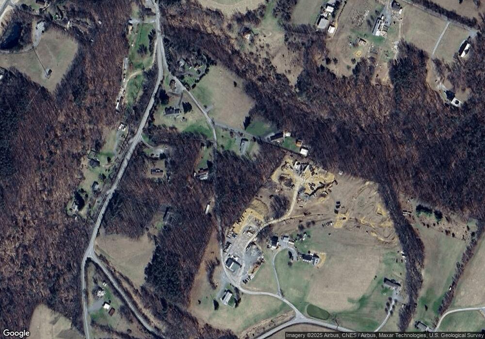 121 Cross Rd, Berkeley Springs, WV 25411 - photo 1