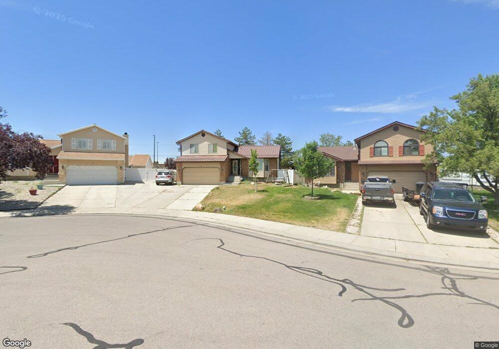 6352 S Uyeda Ct, West Jordan, UT 84081 - photo 1