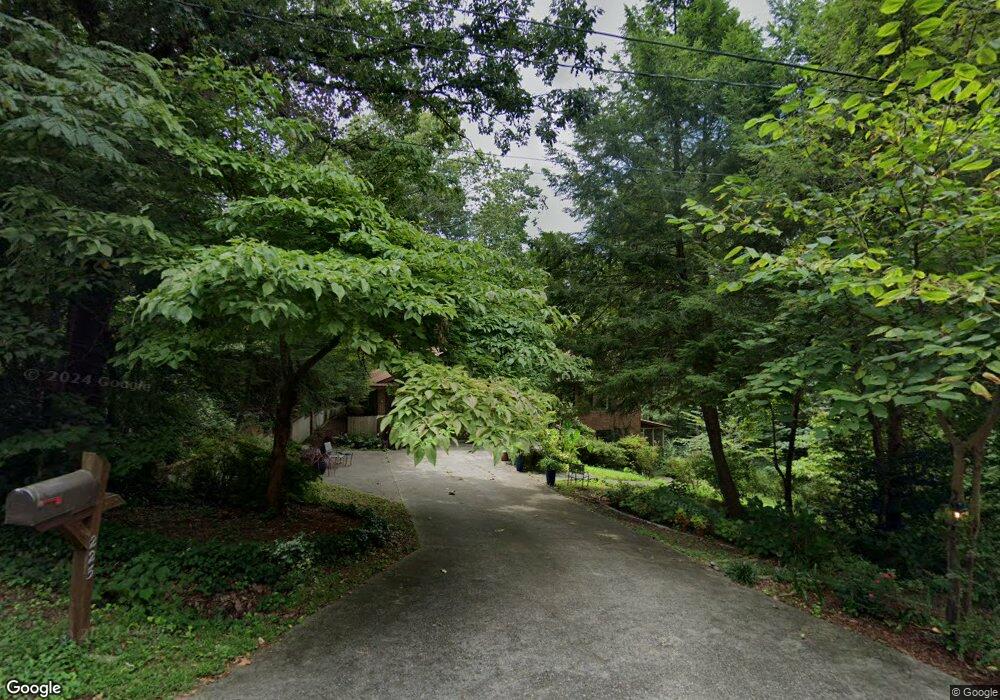 225 Westwood Cir, Dalton, GA 30721 - photo 1