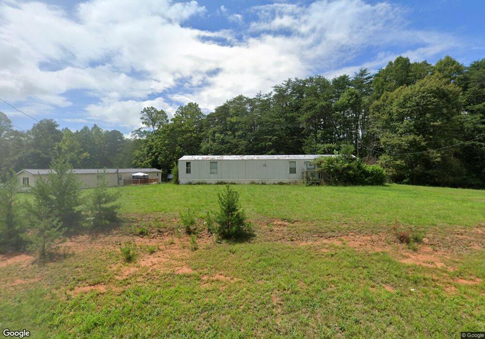 941 Elijah Cir, Martinsville, VA 24112 - photo 1