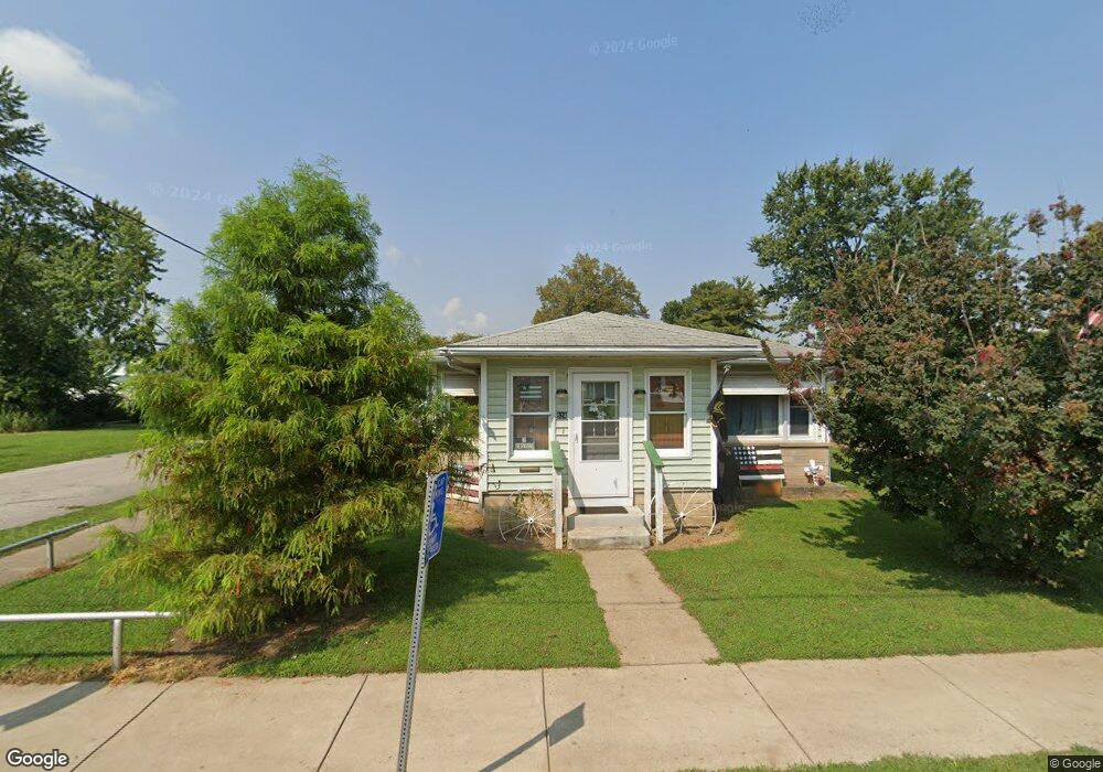 624 S Main St, Bicknell, IN 47512 - photo 1