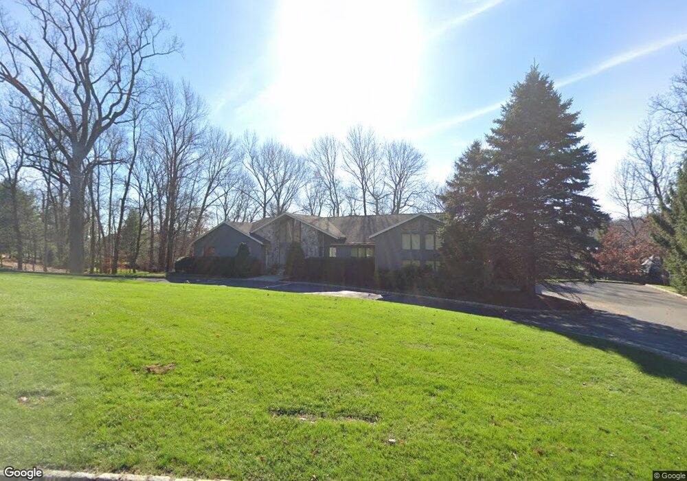 2 Hilltop Ct, Warren, NJ 07059 - photo 1