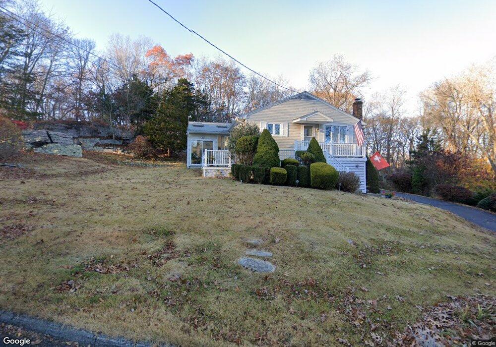 12 Forest Rd, Niantic, CT 06357 - photo 1
