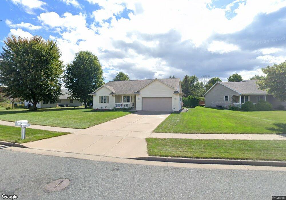 2917 W Hoyem Ln, Eau Claire, WI 54703 - photo 1