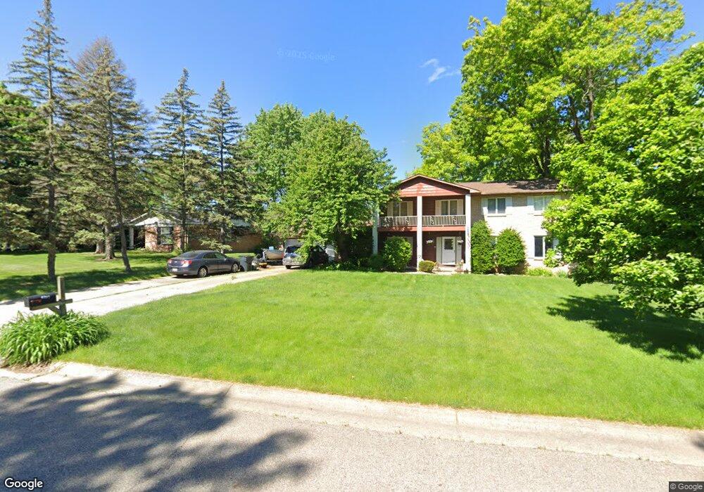 6297 Tanbark Ct, Flint, MI 48532 - photo 1