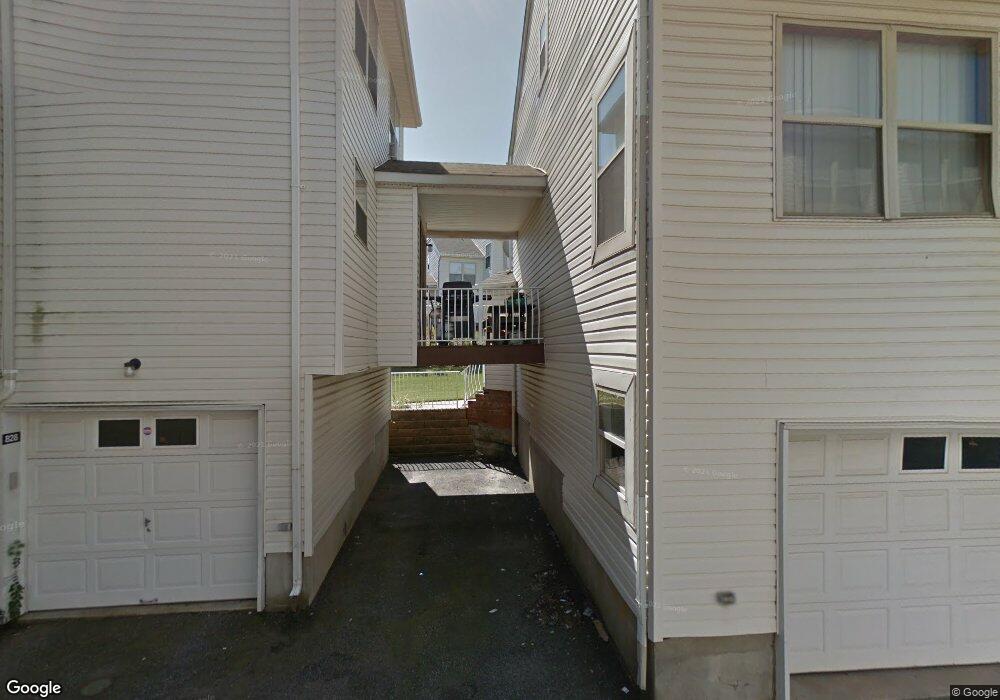 826 Harbortown Blvd unit 826, Perth Amboy, NJ 08861 - photo 1