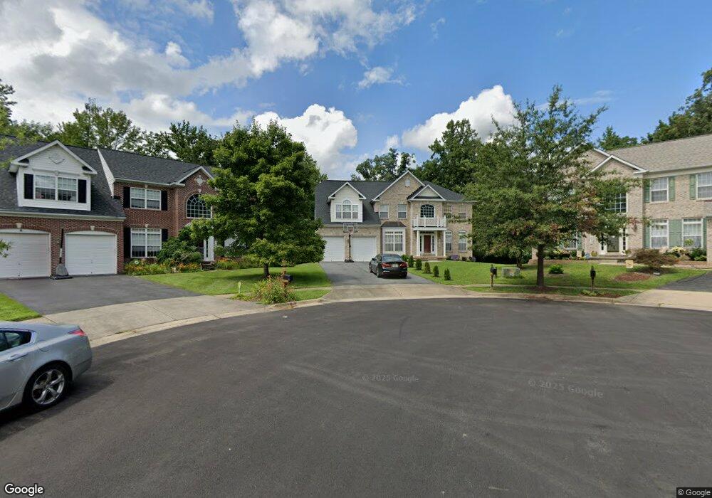 9208 Sumner Grove Dr, Laurel, MD 20708 - photo 1