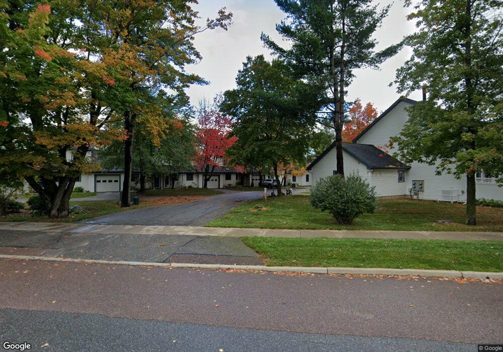 132 Hayes Ave, South Burlington, VT 05403 - photo 1