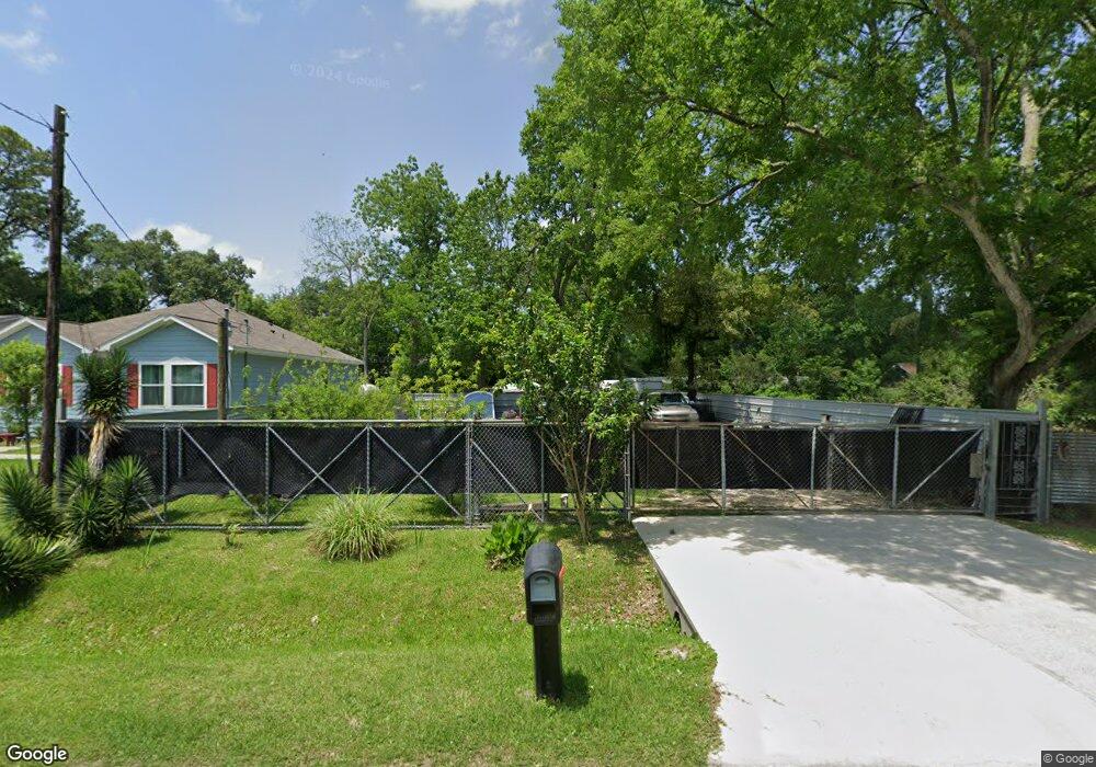 8901 Sandra St, Houston, TX 77016 - photo 1