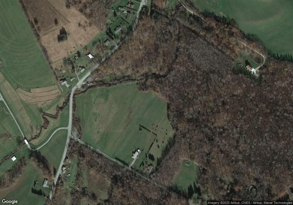 246 Macey Rd, Latrobe, PA 15650 - photo 1