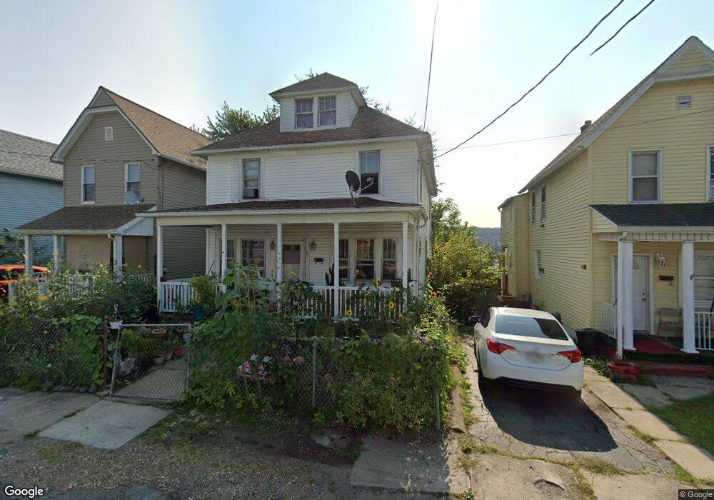 927 S 6th Ave, Scranton, PA 18504 - photo 1