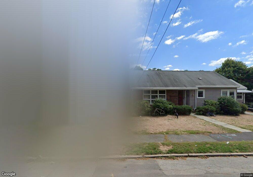 35 Peirce St unit 1, Waltham, MA 02453 - photo 1