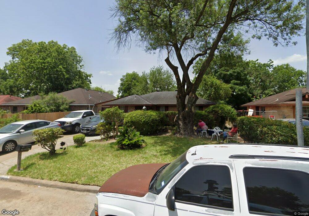 862 Marcolin St, Houston, TX 77088 - photo 1