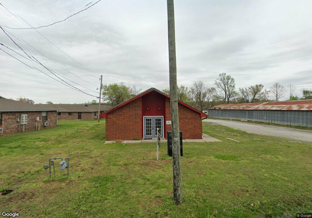 304 W Cleveland St, Prairie Grove, AR 72753 - photo 1