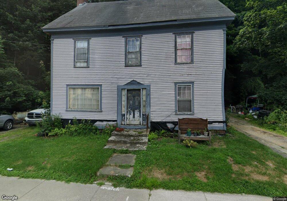 17 Pine St, Bellows Falls, VT 05101 - photo 1