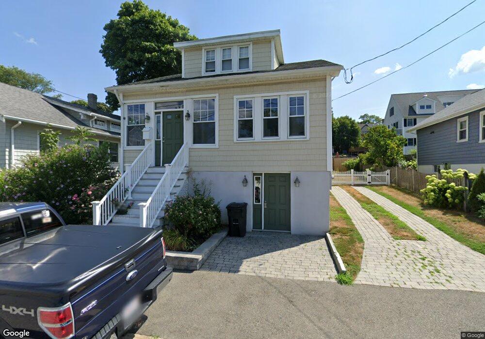 10 Mayflower Rd, Quincy, MA 02171 - photo 1