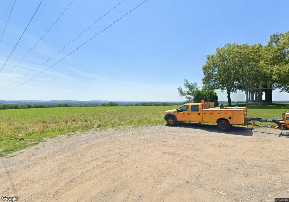 546 W High St, Nazareth, PA 18064 - photo 1