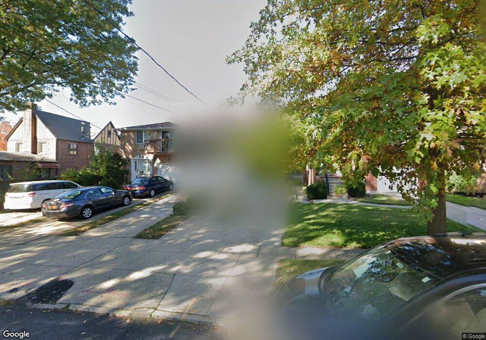 21911 43rd Ave, Bayside, NY 11361 - photo 1