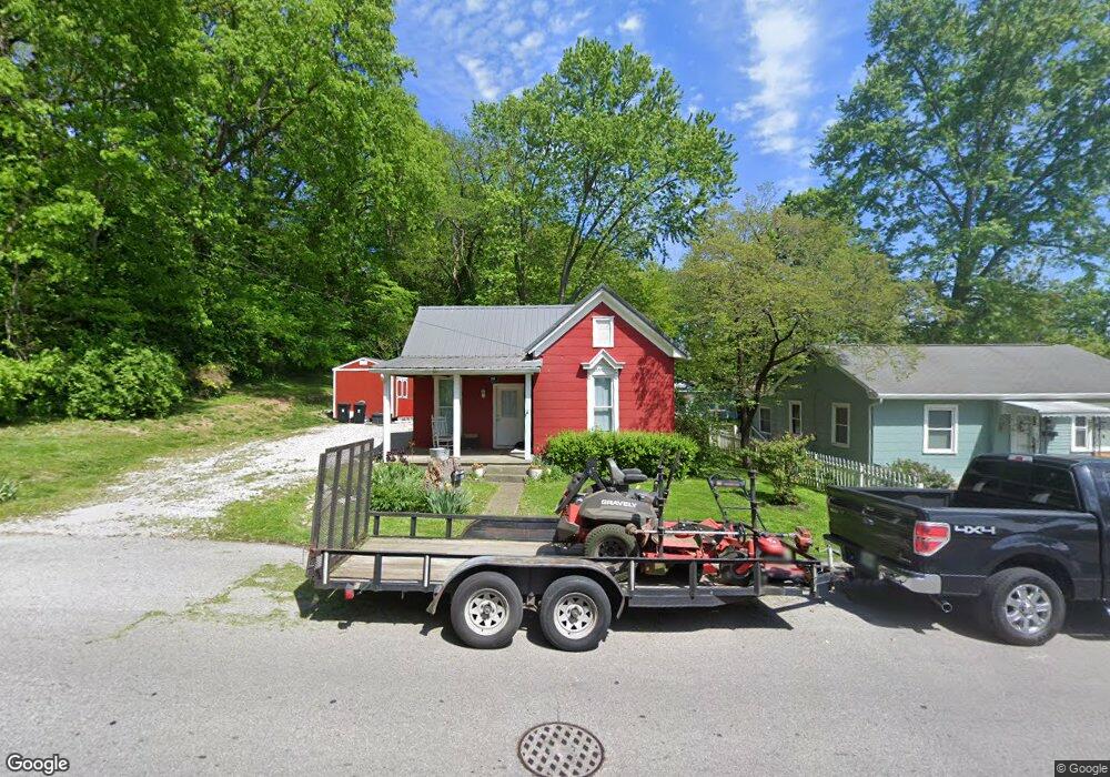 208 N Maple St, Corydon, IN 47112 - photo 1